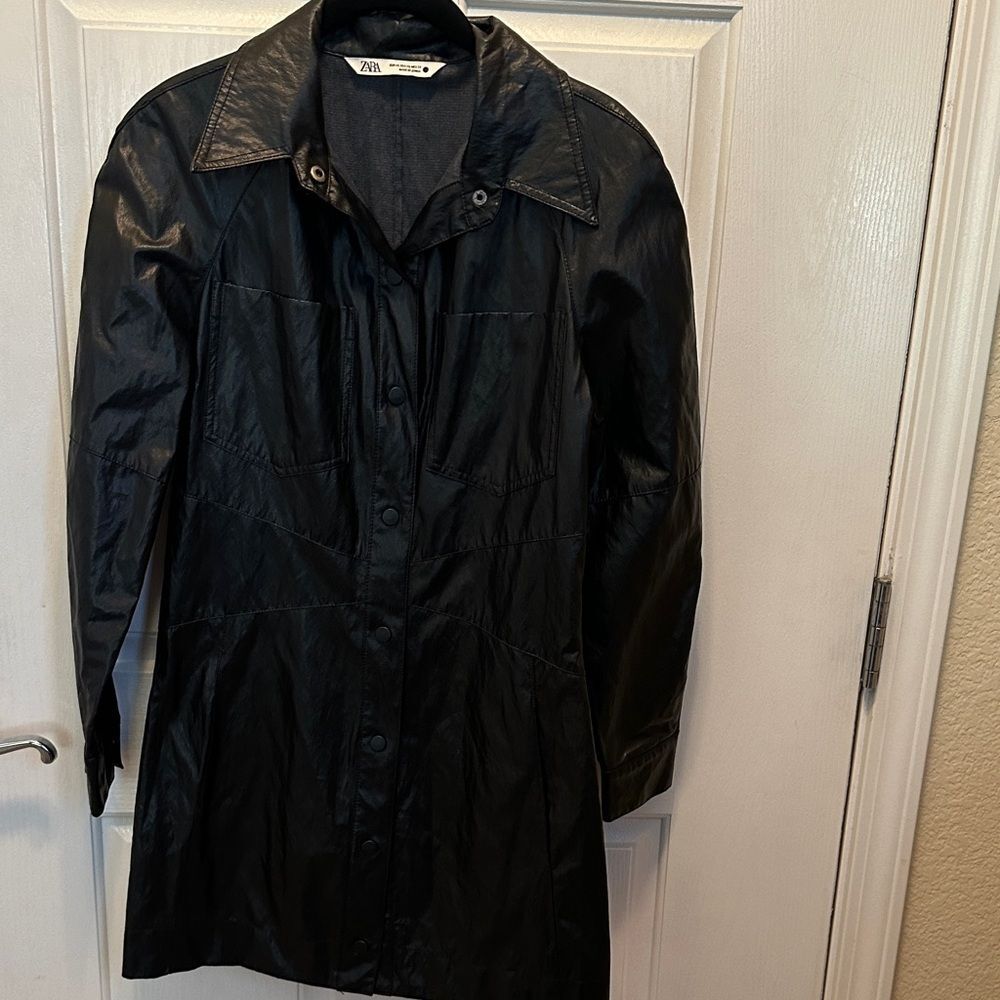 Zara Women's Lightweight Black Vegan Leather Trench Coat Size XS